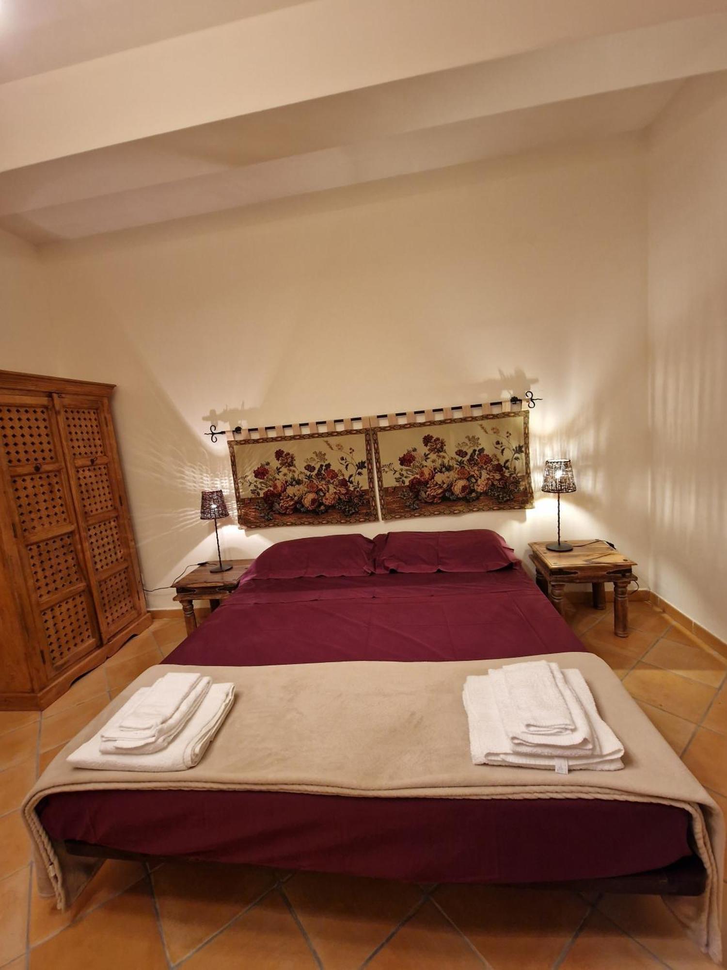 Villa Del Carrubo A Due Passi Dal Mare Di Cefalu Collesano Luaran gambar