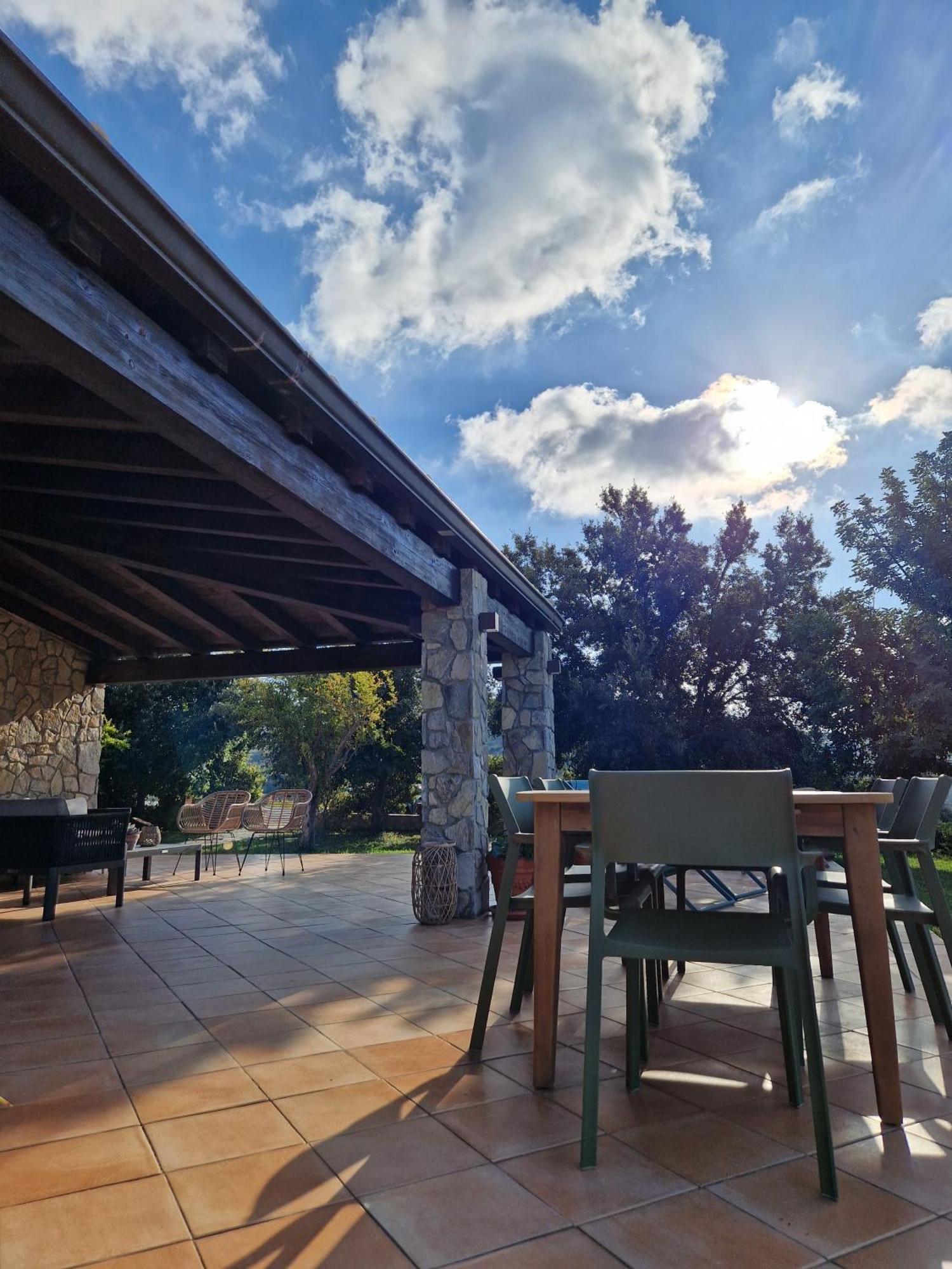 Villa Del Carrubo A Due Passi Dal Mare Di Cefalu Collesano Luaran gambar