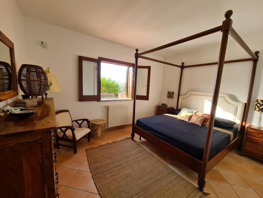 Villa Del Carrubo A Due Passi Dal Mare Di Cefalu Collesano Bilik gambar